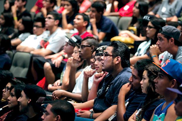 New students listen to speakers during freshman orientation at the Plaza Del Sol. Student orientation leaders have increased their working hours to accommodate more freshman groups in response to the increased enrollment for this fall semester. Photo credit by Charlie Kaijo/ Senior Reporter