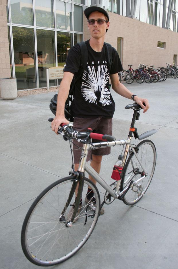 Dennis D’Alfonso, engineering major, became a founding member of the CSUN Bike Collective after transferring to CSUN from Santa Barbara City College. Photo credit: Neelofer Lodhy / Daily Sundial