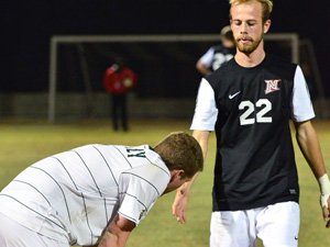 Mens Soccer: Matadors dominate Mustangs 4-1 in first round of Big West Tournament