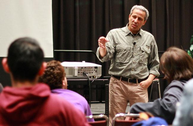 Renowned photojournalist and activist Ed Kashi presents his photographs and multimedia work to aspiring photojournalism students on Feb. 3, at the Northridge Center. Photo Credit: Lucas Esposito / Daily Sundial