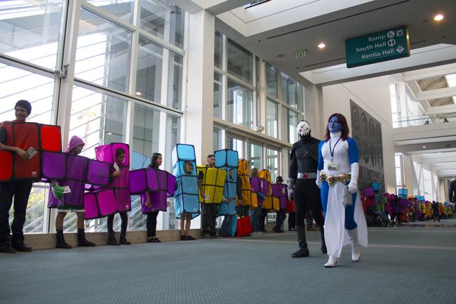 The Tetris brand attempted to set the record for the worlds largest continuous line of human Tetriminous at Stan Lees Comikaze on Nov. 1. at the Los Angeles Convention Center. Photo credit: Trevor Stamp/ Senior Photographer