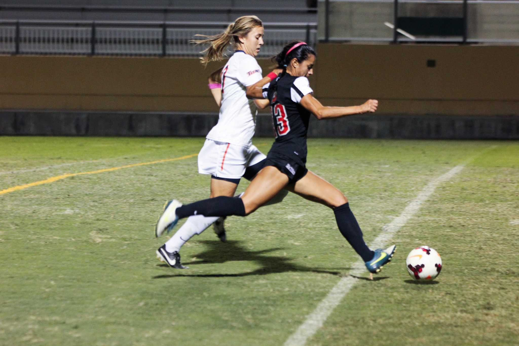 The Matadors struggled to find the back of the net again, as they are winless in their last three games after a 0-0 draw against the Aggies. Photo credit: File Photo/The Sundial