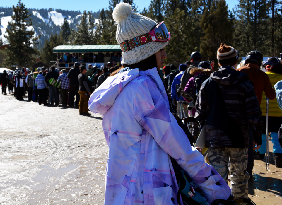 Riders arriving mid-day load onto a shuttle taking them to Snow Summit. Photo credit: Patricia Perdomo