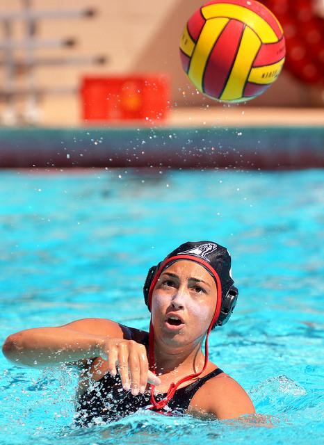 Sophomore Madeleine Sanchez passing the ball in Matadors home game Sunday afternoon against UC San Diego. Photo by: Patricia Perdomo