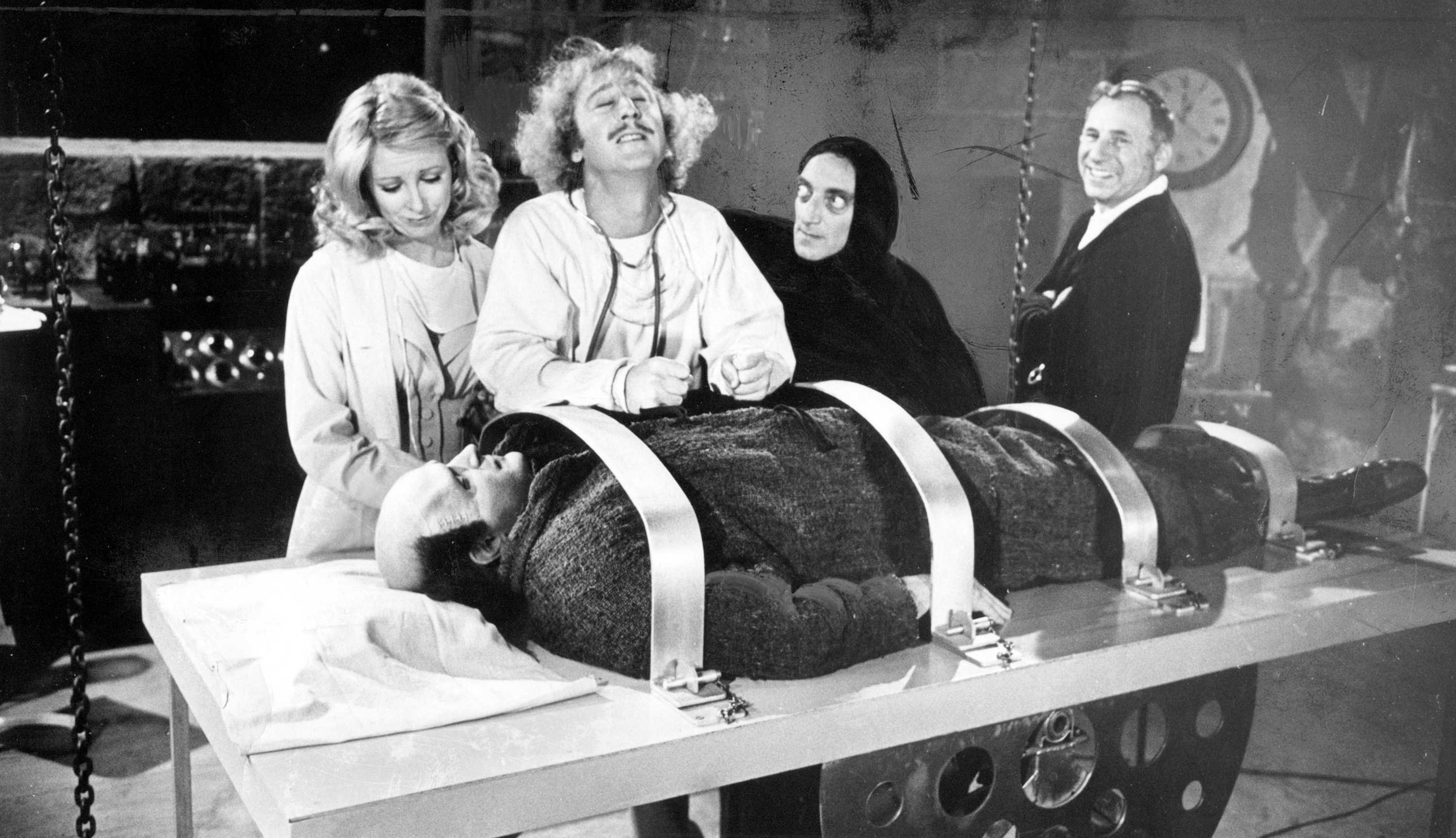 1974 staff file photo from the set of Young Frankenstein. From left: Teri Garr, Gene Wilder, Marty Feldman, Mel Brooks and Peter Boyle as Young Frankenstein. (File Photos/Los Angeles Times/TNS)
