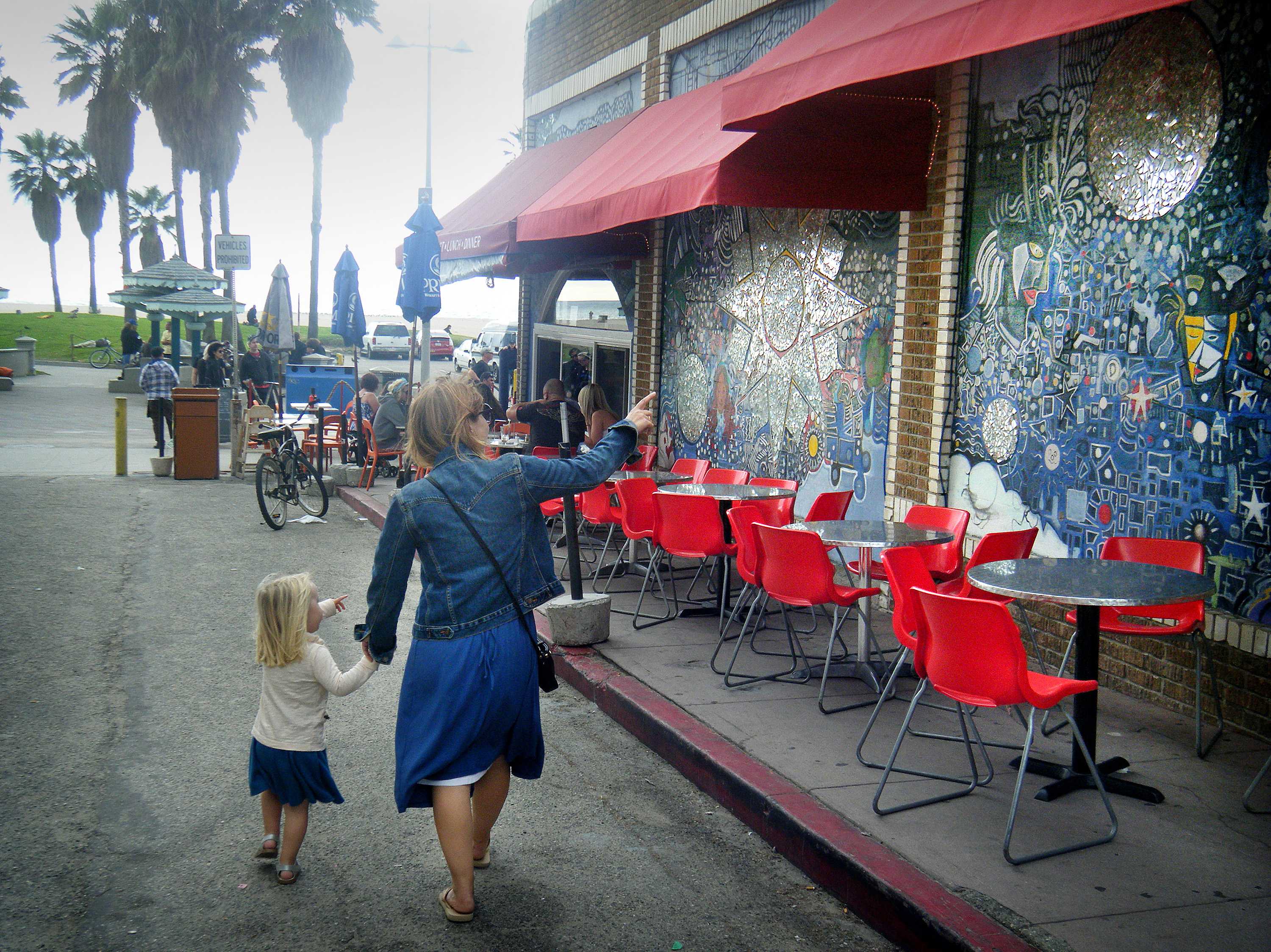 The small side streets in Venice offer a quieter buffer zone from the mayhem along the boardwalk and beach. (Chris Riemenschneider/Minneapolis Star Tribune/MCT)