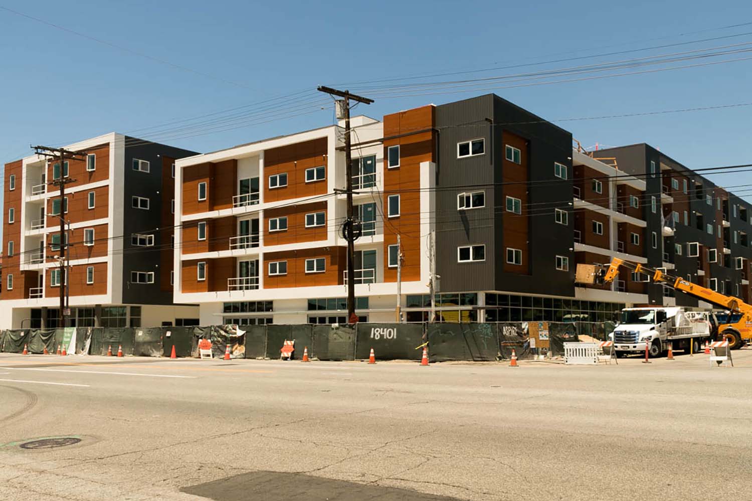 New apartment complex for students near CSUN expects full occupancy