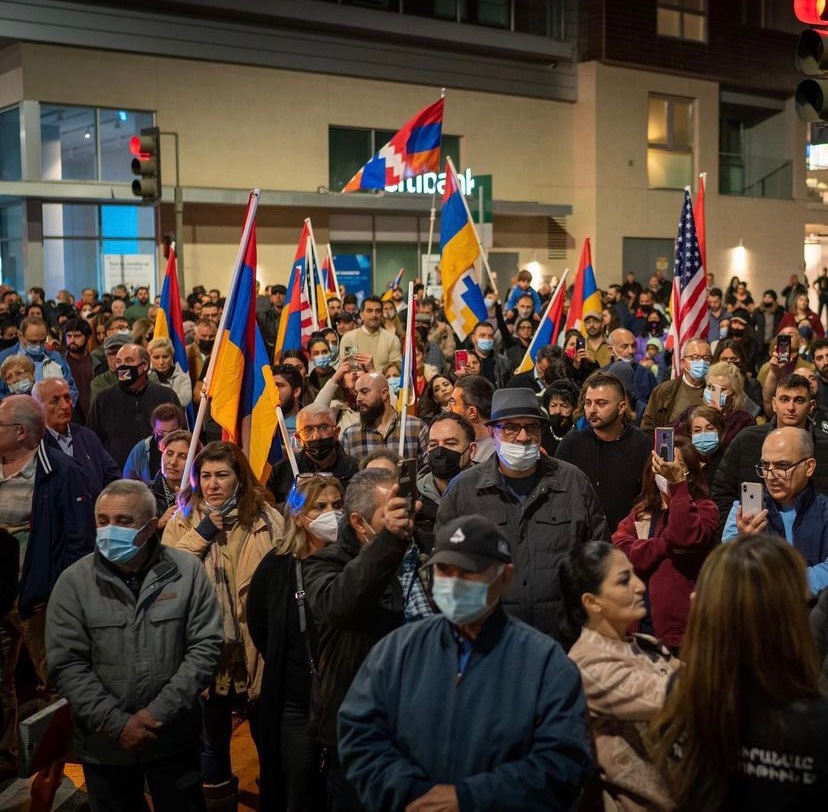 A+crowd+gathers+outside+of+the+Armenian+consulate+in+Glendale%2C+Calif.%2C+on+Nov.+10+to+protest+the+military+conflict+between+Armenia+and+Azerbaijan.