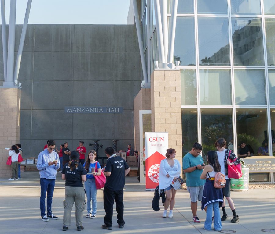 Future students mingle at the Manzanita Building as part of the Matador Summer Celebration, a campus wide event welcoming prospective students in Northridge, Calif., on June 29, 2023. Photo by Solomon O. Smith