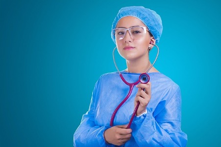 Love Traveling? Consider These Healthcare Careers