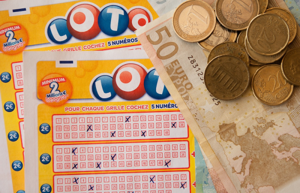 What Every College Student Should Know About Participating in Lotteries 