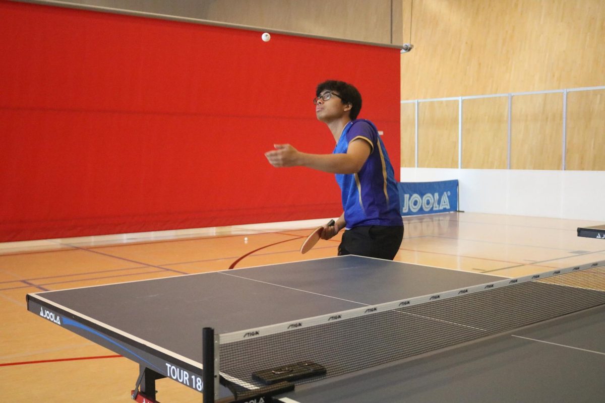 Adrian Chua, the vice president of the club, practicing in the Student Recreation Center on the second floor in Matarena, Oct. 14, 2025  