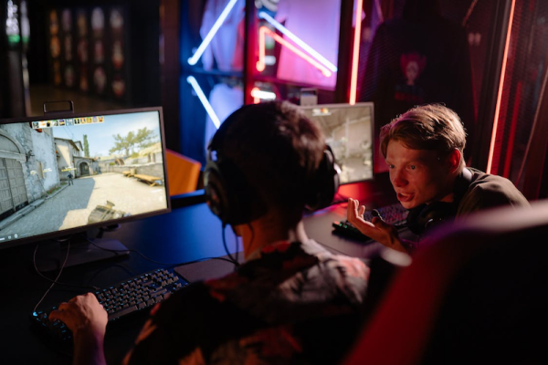 Popular CS2 Skins and How to Get Them