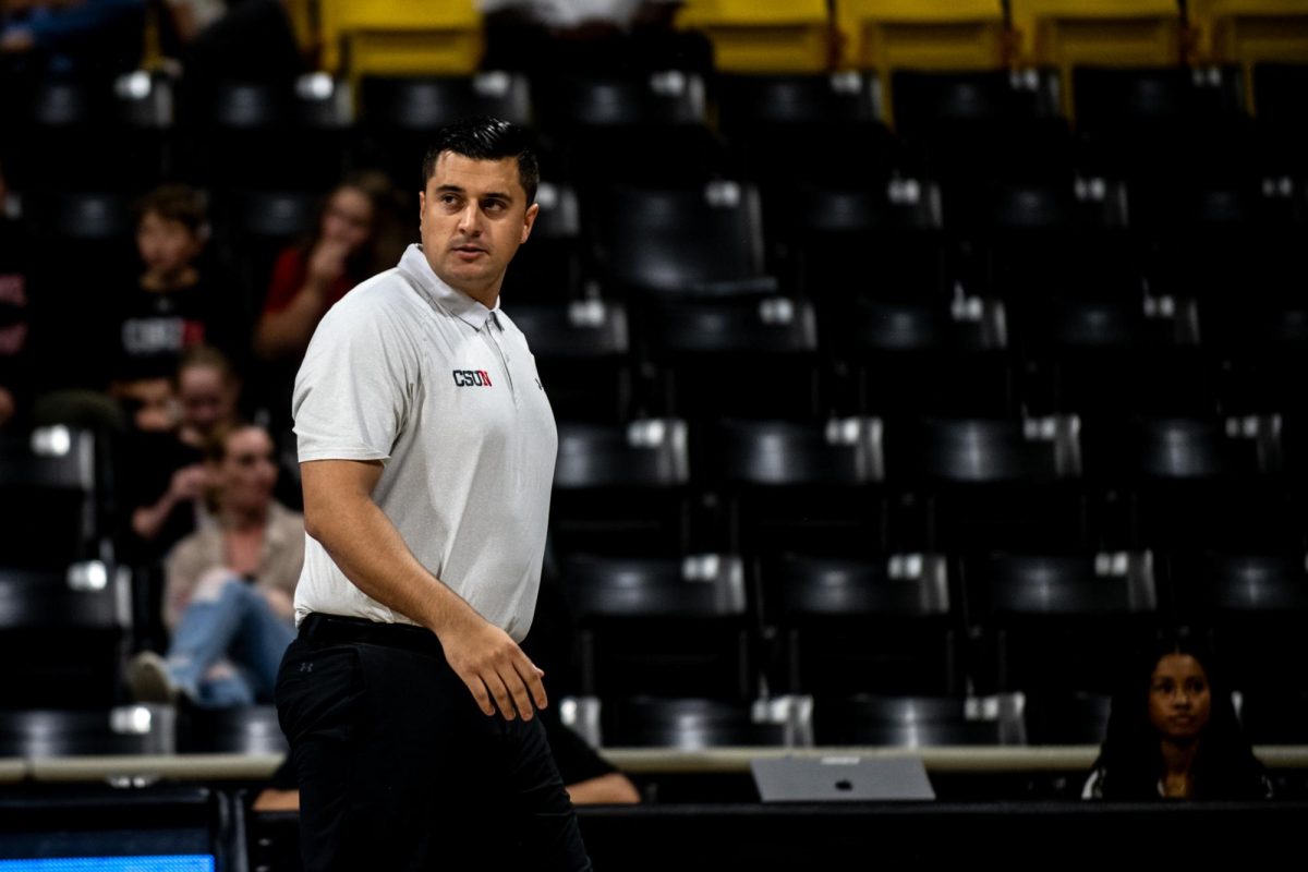 Head Coach Aquiles Montoya during the first round of the Big West Women's Volleyball Championship tournament at the LBS Financial Credit Union Pyramid in Long Beach, Calif., on Nov. 26, 2025. The Matadors lost in 3 sets.