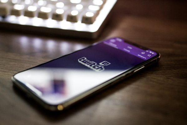 The New Immersion Race: How Realistic Worlds Are Changing Viewer Expectations on Twitch and YouTube 