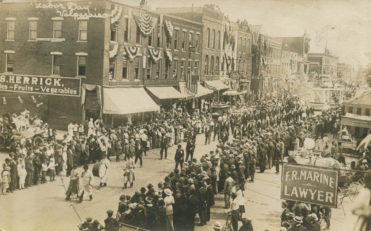 “Labor Day Parade, 1914 - Valparaiso, Indiana” by Steve Shook, CC BY 2.0.