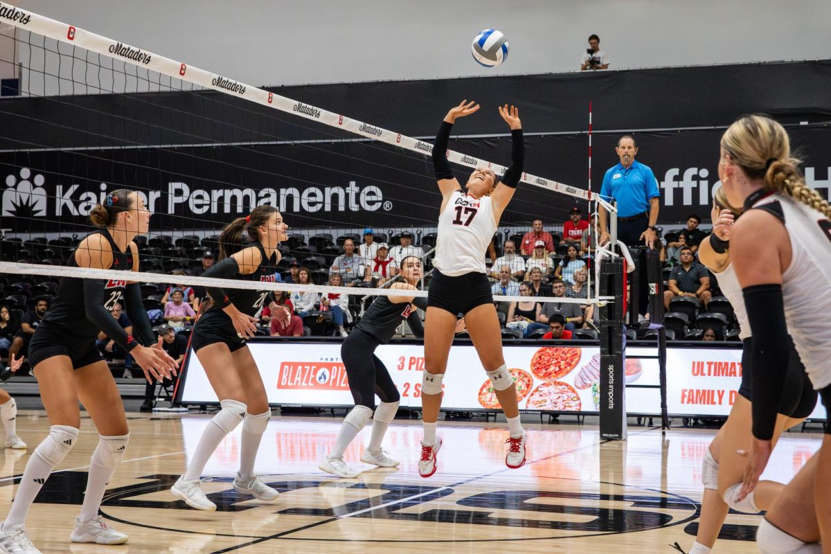 Fagan_CSUN_vs_LMU_Volleyball_119